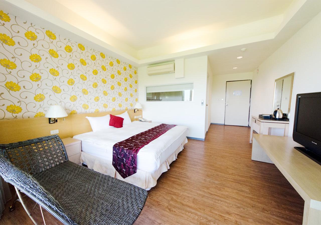 Kenting White Hotel ย่านเมืองเก่าเฮ้งชุน ภายนอก รูปภาพ